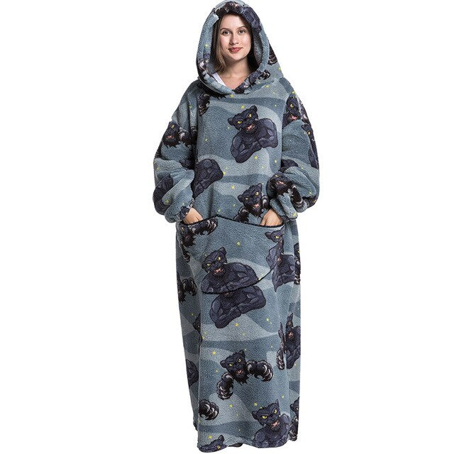 Patterned Oversized Wearable TV Blankets