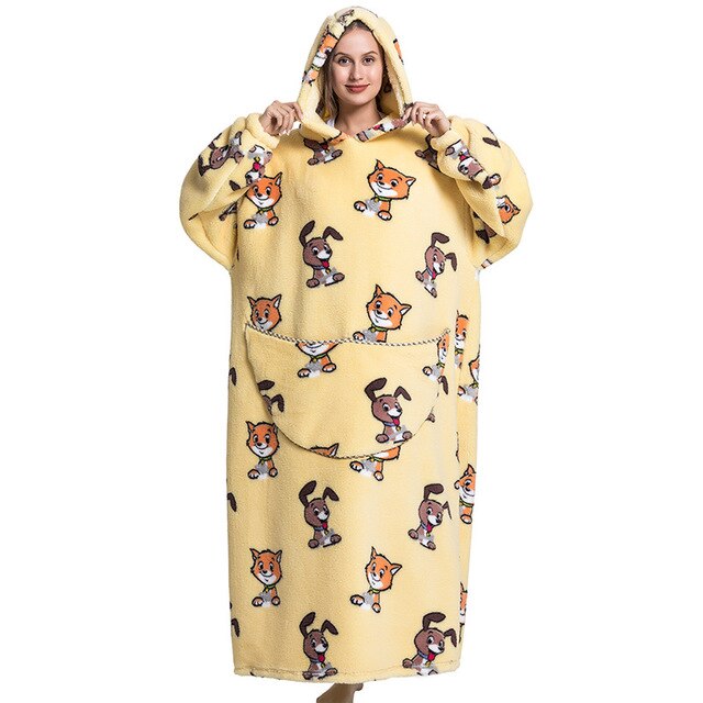 Patterned Oversized Wearable TV Blankets